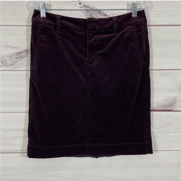 Eddie Bauer Rich Purple Pencil Skirt - Picture 1 of 8